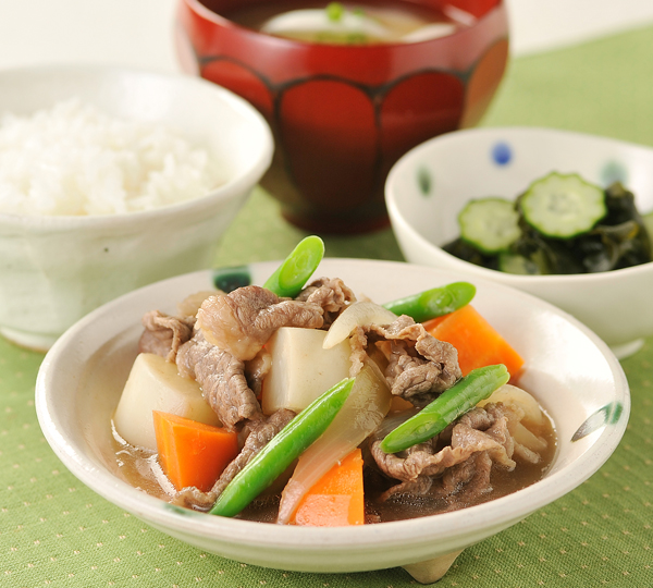 肉じゃが風　牛肉とかぶの煮物